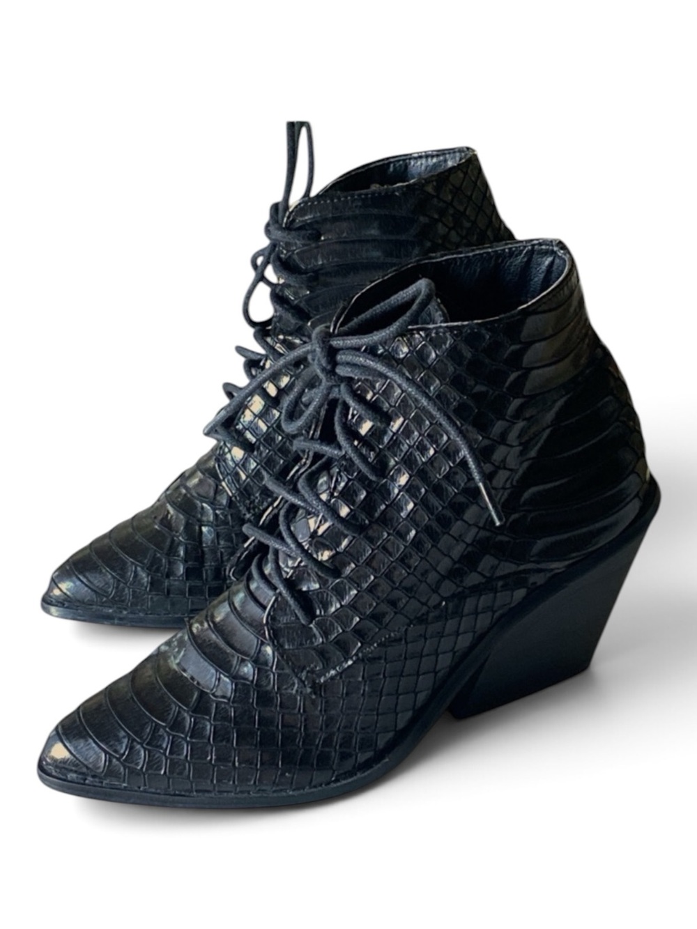 Snake Effect Pattern Black Cuban Heel Lace Up Ankle Boots UK Size 4 US Size 6